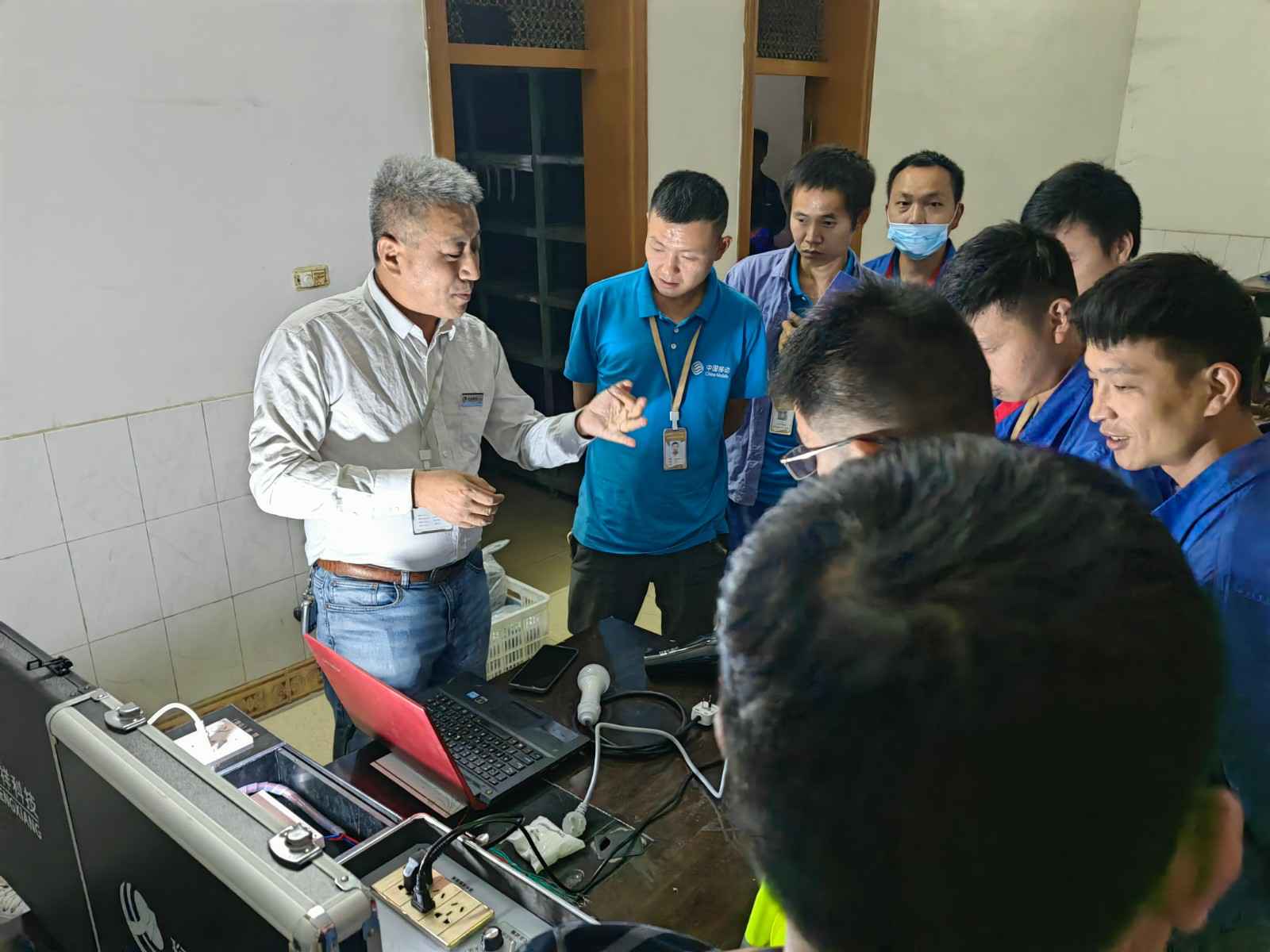 济南俊达远程办公解决方案有限公司为中移铁通有限公司安全用电培训